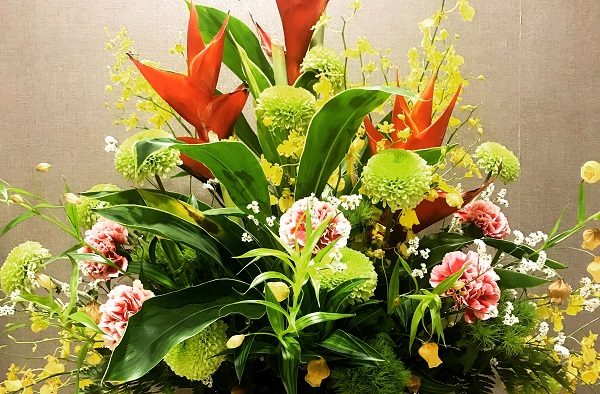 【サンライズ・ヴィラさがみ野】～今月のお花～